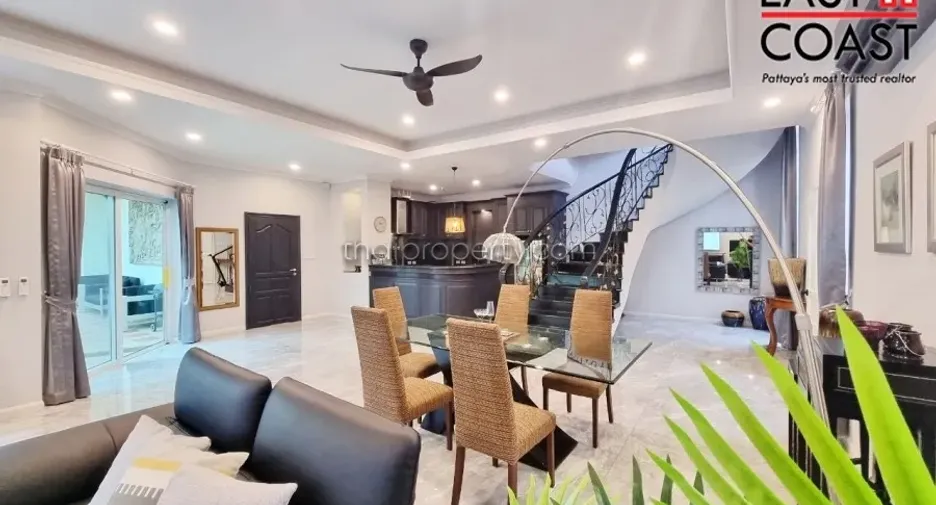 À vendre 4 chambres maison à Bang Lamung, Chonburi