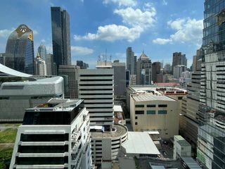 For rent 3 Beds condo in Pathum Wan, Bangkok