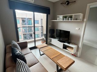 For sale 2 bed condo in Yan Nawa, Bangkok