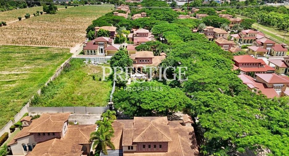 Haus zum Kauf mit 3 Zimmer in Sattahip, Chonburi