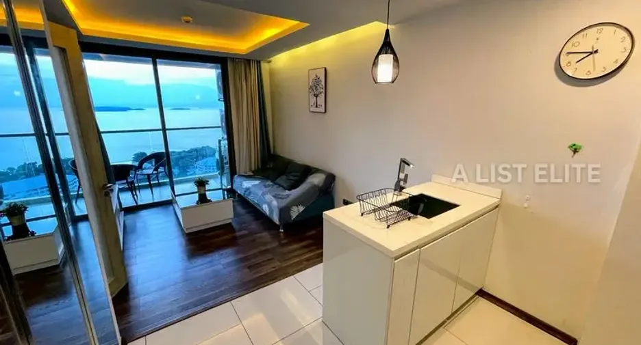For sale 1 bed condo in Bang Lamung, Chonburi