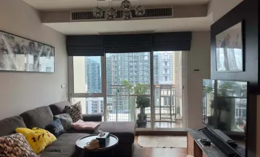 For sale 2 bed condo in Watthana, Bangkok