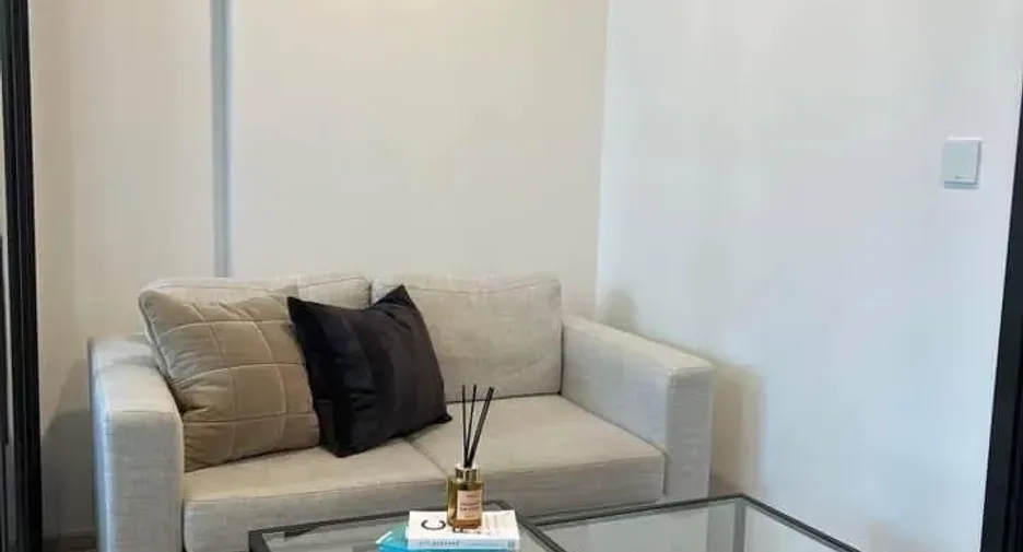 For rent studio condo in Huai Khwang, Bangkok