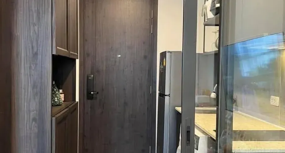 For rent studio condo in Huai Khwang, Bangkok