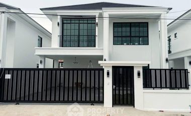 For sale 3 bed house in Sattahip, Chonburi