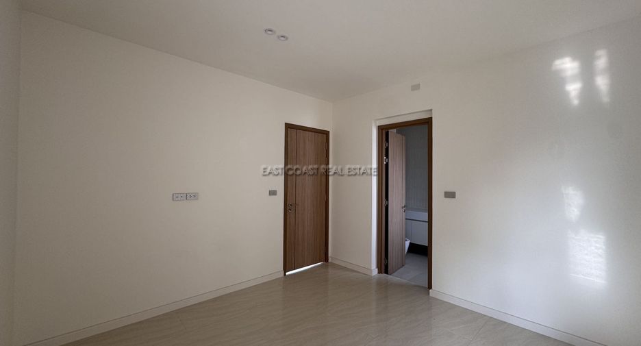 Casa en venta de 4 habitaciones en Bang Lamung, Chonburi
