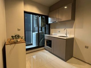 For rent 1 bed condo in Huai Khwang, Bangkok