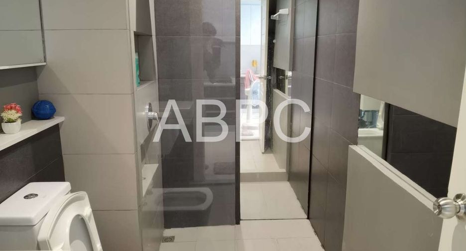 Wohnung zur Miete und zum Kauf mit 1 Zimmer in Bang Lamung, Chonburi