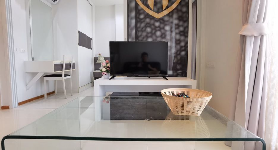 Wohnung zur Miete und zum Kauf mit 1 Zimmer in Bang Lamung, Chonburi