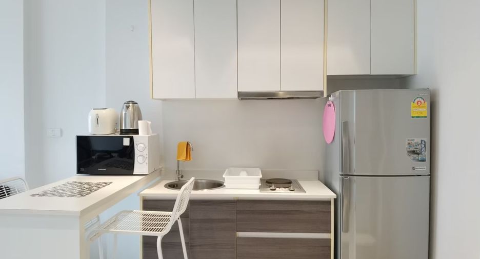 Wohnung zur Miete und zum Kauf mit 1 Zimmer in Bang Lamung, Chonburi
