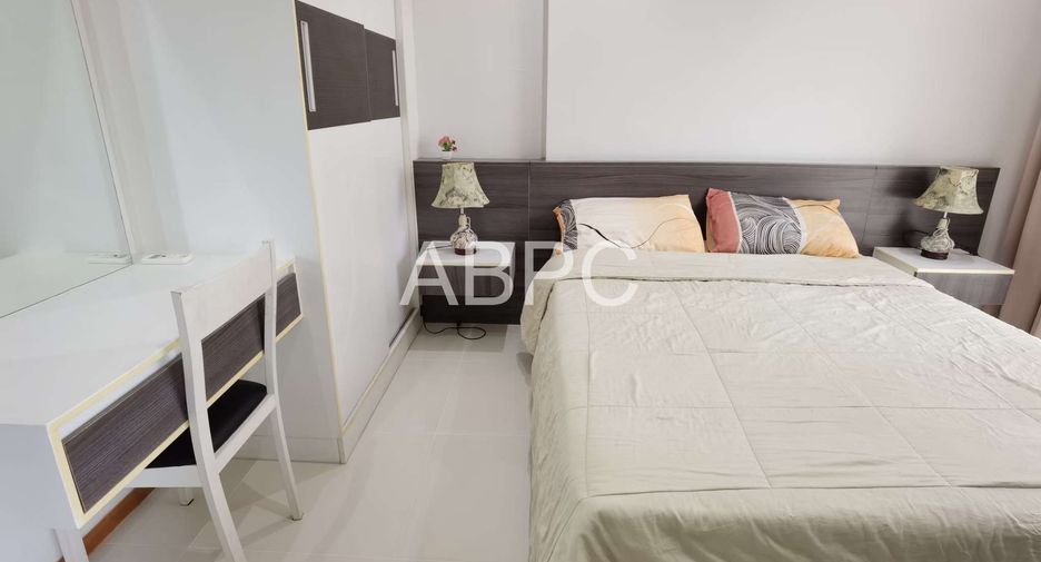 Wohnung zur Miete und zum Kauf mit 1 Zimmer in Bang Lamung, Chonburi