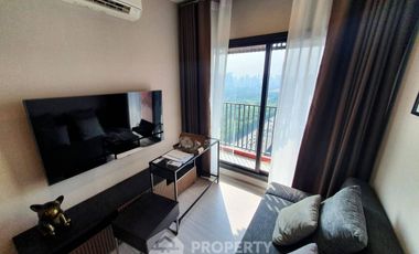 For sale 1 bed condo in Huai Khwang, Bangkok