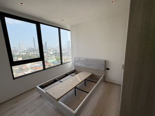 For sale 1 Beds condo in Khlong San, Bangkok