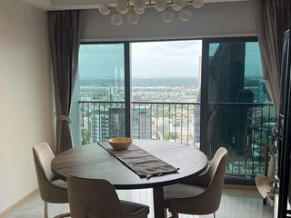 出售 3 卧室 公寓 在 Khlong Toei, 曼谷