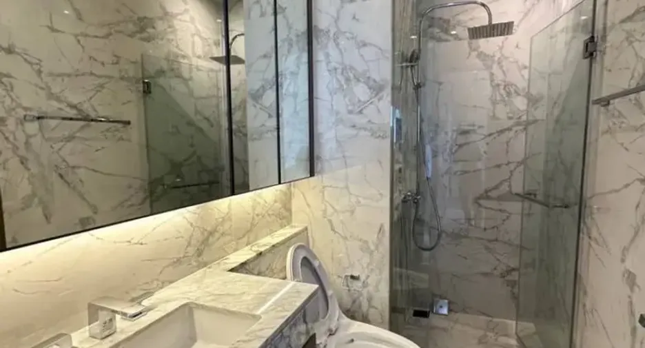 For rent 2 ベッドルーム condo in Khlong Toei, Bangkok