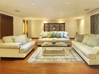For sale 3 bedrooms condo in Watthana, Bangkok