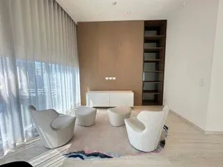 À louer 2 chambres condo à Pathum Wan, Bangkok