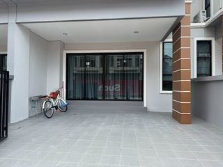 For rent 3 bed townhouse in Cha Am, Phetchaburi