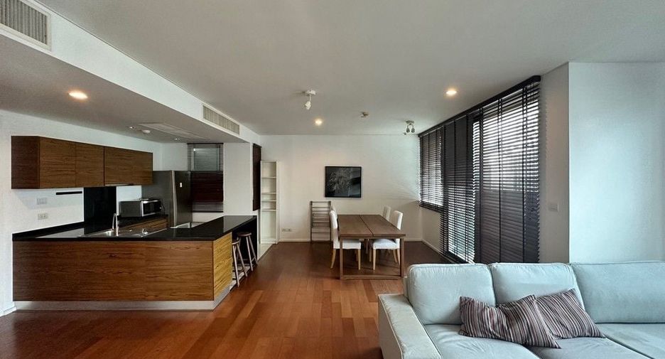 For sale 2 bed condo in Watthana, Bangkok