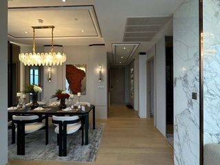 For sale 3 bed condo in Huai Khwang, Bangkok