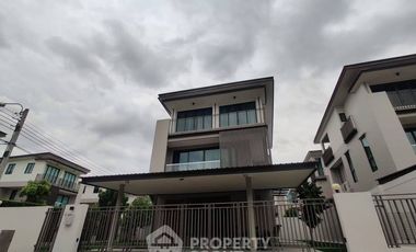 For rent and for sale 3 bed house in Prawet, Bangkok