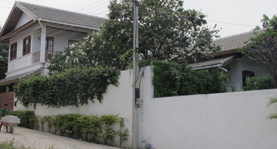 For sale 4 bedrooms house in Hua Hin, Prachuap Khiri Khan