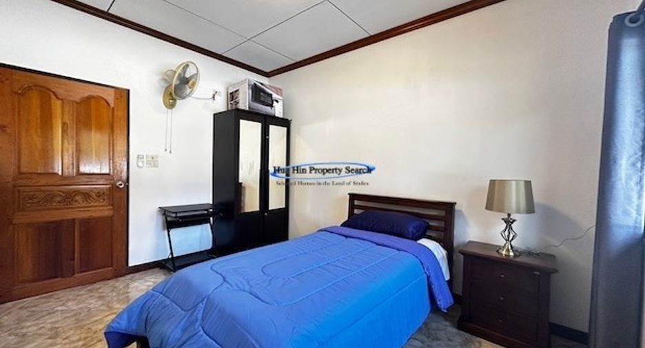 For rent 4 bedrooms house in Pran Buri, Prachuap Khiri Khan