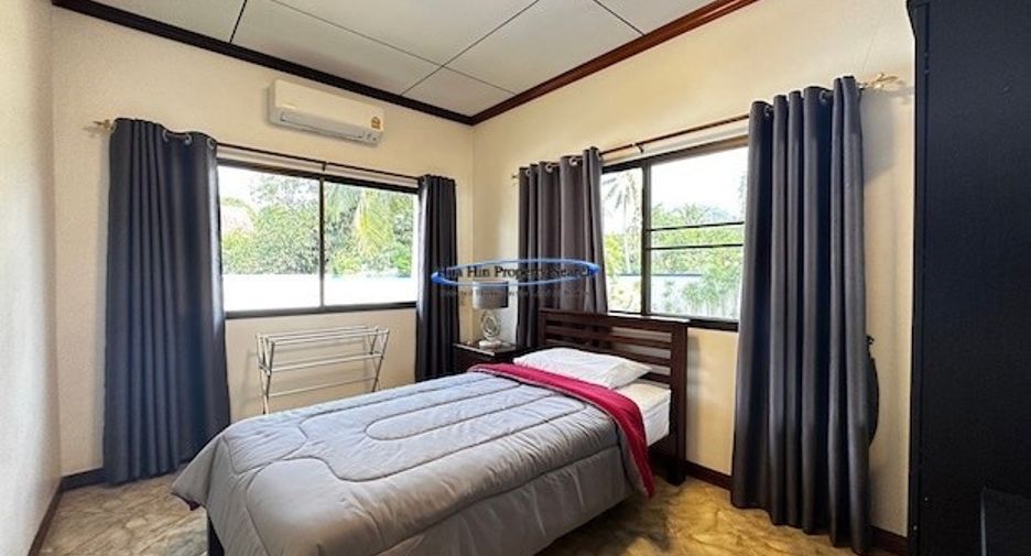 For rent 4 bedrooms house in Pran Buri, Prachuap Khiri Khan