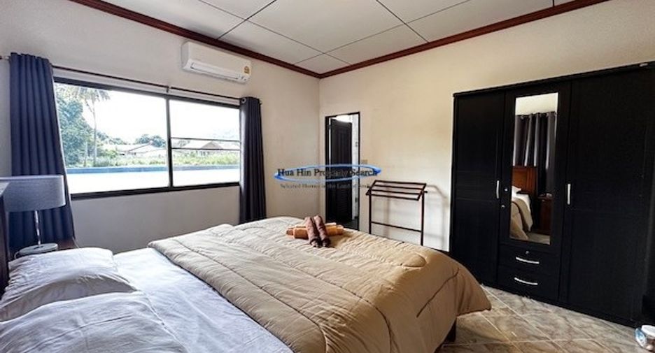 For rent 4 bedrooms house in Pran Buri, Prachuap Khiri Khan
