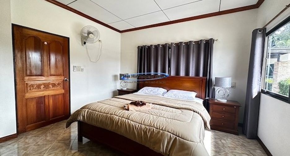 For rent 4 bedrooms house in Pran Buri, Prachuap Khiri Khan