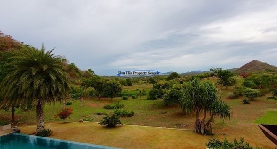 出售 5 卧室 独立屋 在 Pran Buri, 班武里府