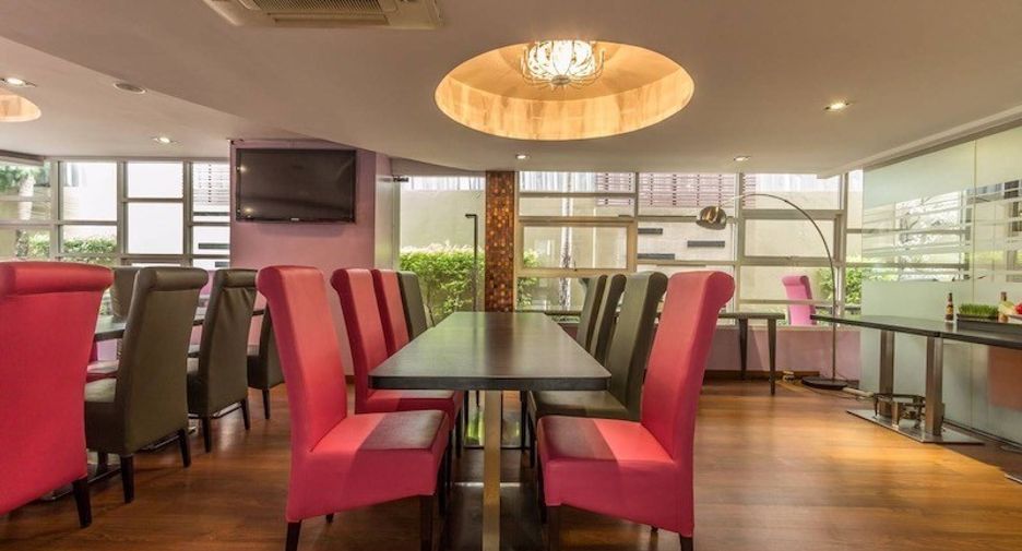 For sale 45 ベッドルーム house in Khlong Toei, Bangkok