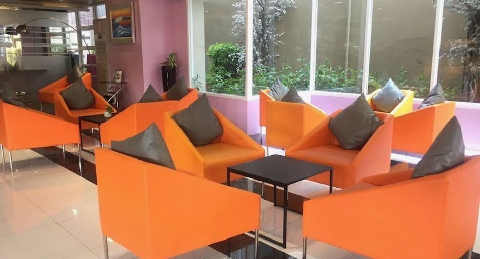 For sale 45 ベッドルーム house in Khlong Toei, Bangkok