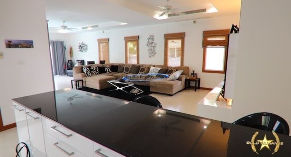 For sale 3 ベッドルーム house in Hua Hin, Prachuap Khiri Khan