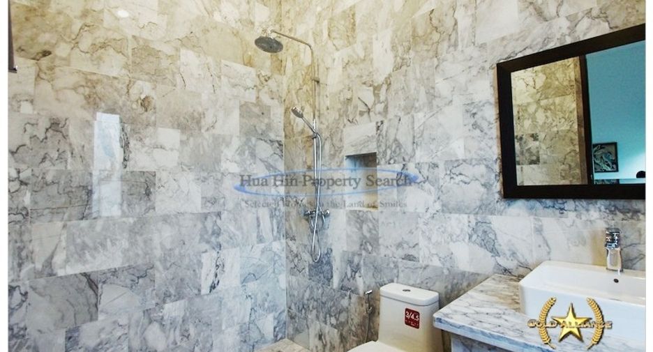 Casa en venta de 6 habitaciones en Sam Roi Yot, Prachuap Khiri Khan