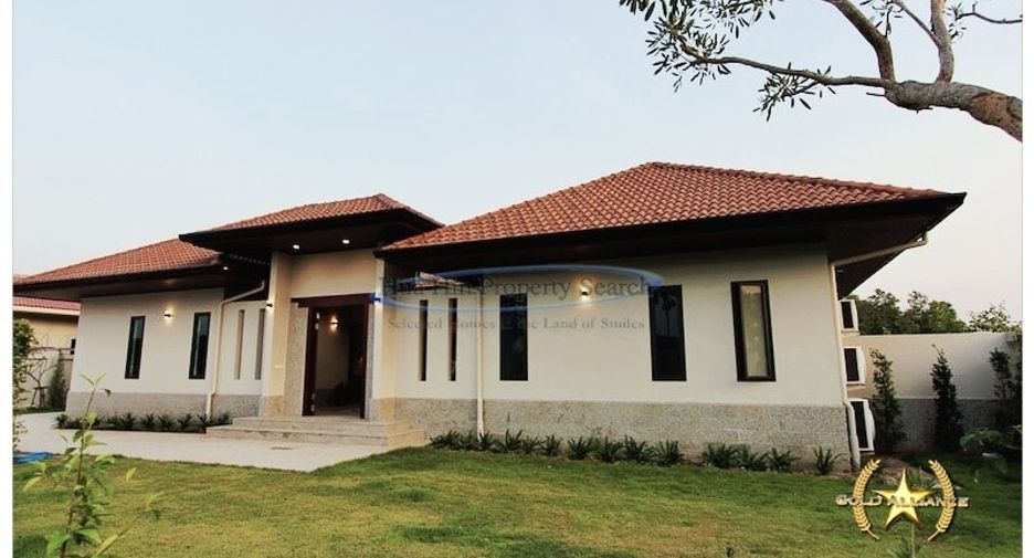 Casa en venta de 6 habitaciones en Sam Roi Yot, Prachuap Khiri Khan