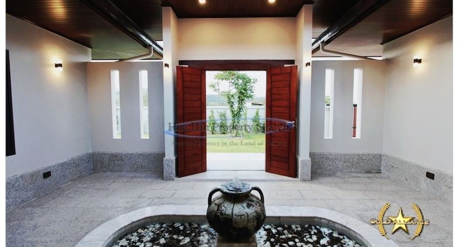Casa en venta de 6 habitaciones en Sam Roi Yot, Prachuap Khiri Khan