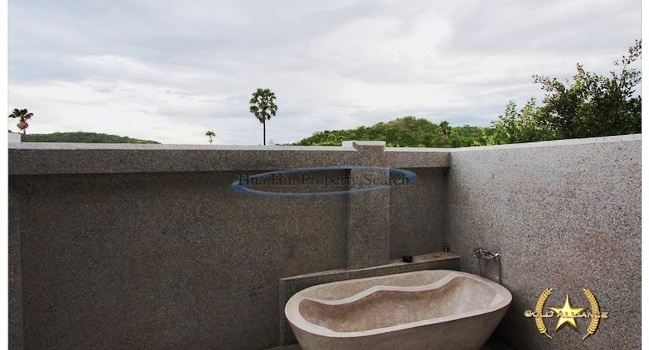 Casa en venta de 6 habitaciones en Sam Roi Yot, Prachuap Khiri Khan