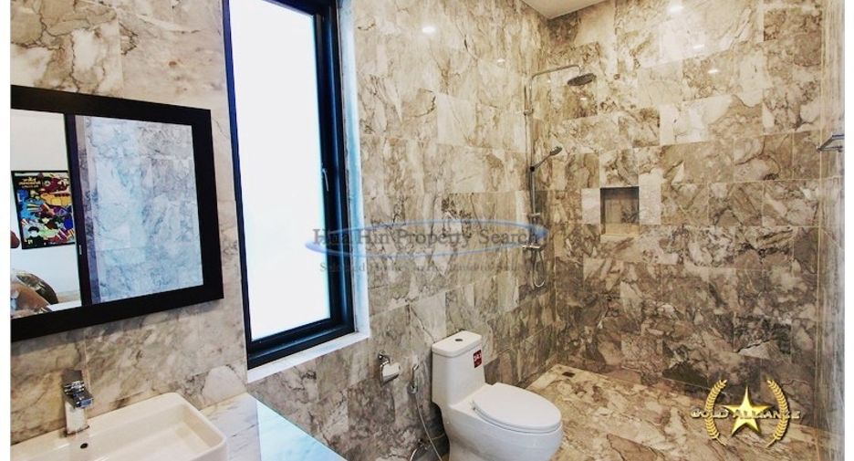 Casa en venta de 6 habitaciones en Sam Roi Yot, Prachuap Khiri Khan