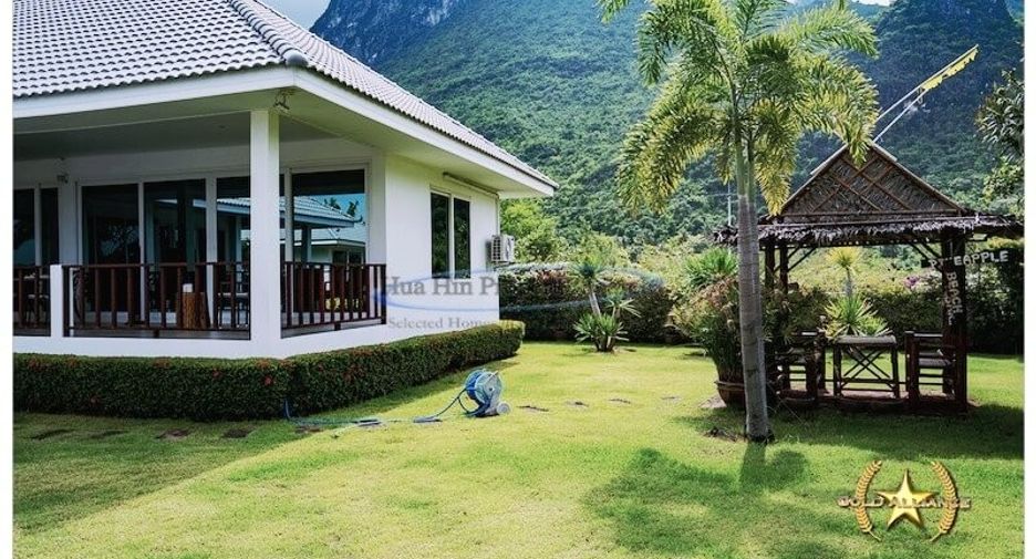 出售 3 卧室 独立屋 在 Pran Buri, 班武里府