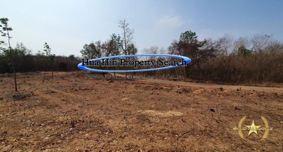 Terreno en venta en Cha Am, Phetchaburi