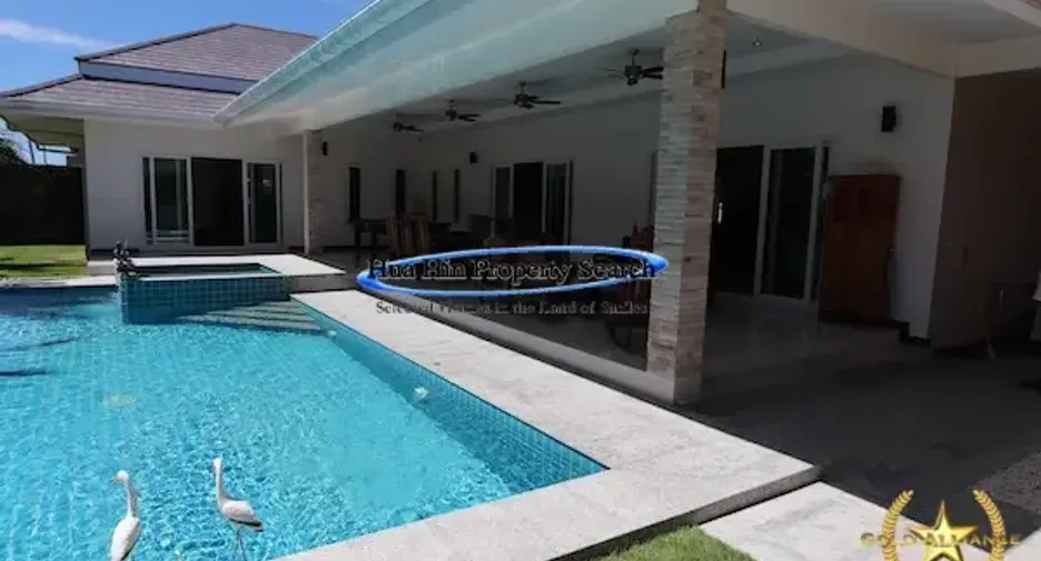 For sale 4 bedrooms house in Cha Am, Phetchaburi