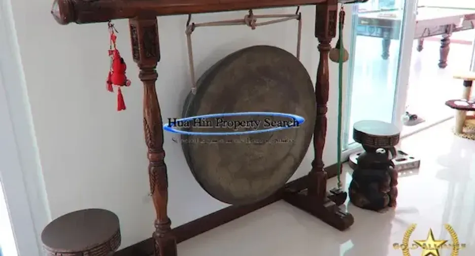 For sale 4 bedrooms house in Cha Am, Phetchaburi
