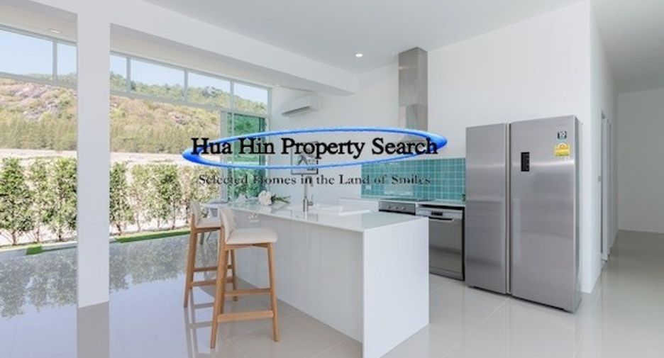 For sale 4 ベッドルーム house in Hua Hin, Prachuap Khiri Khan
