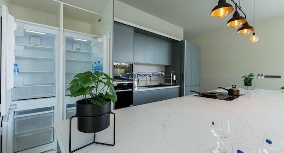For sale 5 ベッドルーム house in Hua Hin, Prachuap Khiri Khan