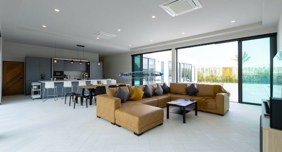 For sale 5 ベッドルーム house in Hua Hin, Prachuap Khiri Khan