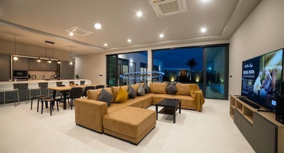 For sale 5 ベッドルーム house in Hua Hin, Prachuap Khiri Khan