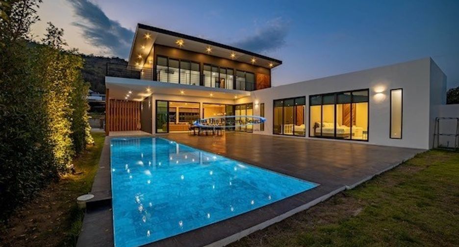 For sale 5 ベッドルーム house in Hua Hin, Prachuap Khiri Khan