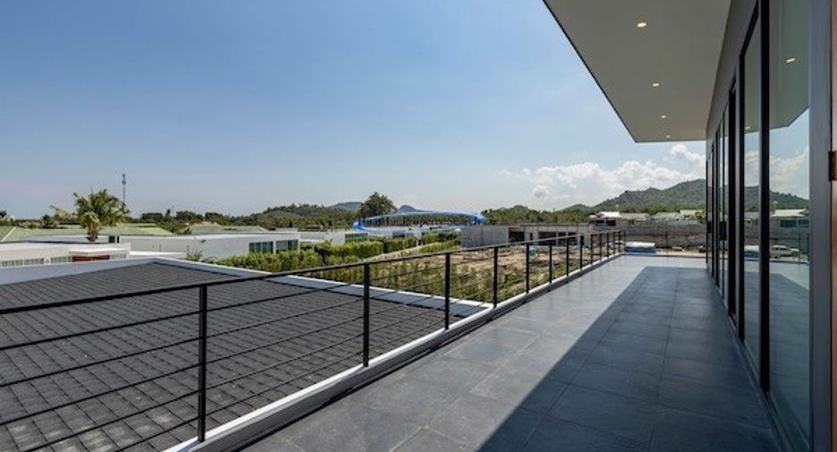 For sale 5 ベッドルーム house in Hua Hin, Prachuap Khiri Khan
