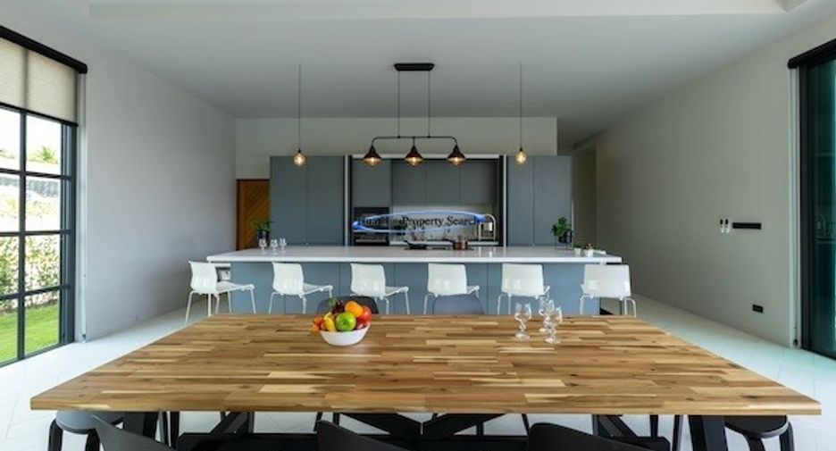 For sale 5 ベッドルーム house in Hua Hin, Prachuap Khiri Khan